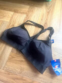 Champion women’s black logo racerback sports bra pullover non wired size XL