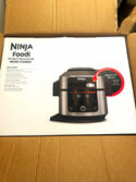 Ninja Foodi 11-in-1 SmartLid Multi-Cooker 6L 1460W Silver/Black OL750UK